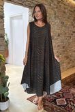 Made in Italy Nika Sleeveless Dress Tan /63 =